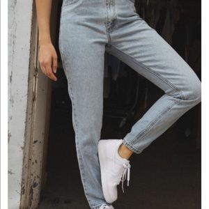 Brandy Melville/J. Galt jeans
